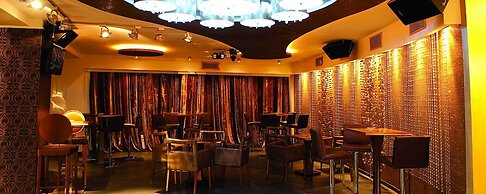 Elinotel Apolamare Hotel