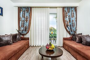 Elinotel Apolamare Hotel