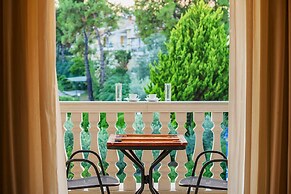 Elinotel Apolamare Hotel