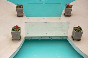 Elinotel Apolamare Hotel