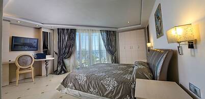 Elinotel Apolamare Hotel