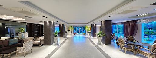 Elinotel Apolamare Hotel