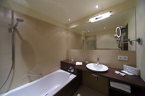 Parkhotel Pörtschach - Das Hotelresort mit Insellage am Wörthersee