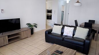 Breakers North Absolute Beachfront Apartments