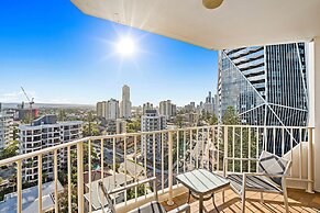 Breakers North Absolute Beachfront Apartments