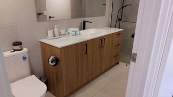 Breakers North Absolute Beachfront Apartments