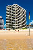 Breakers North Absolute Beachfront Apartments