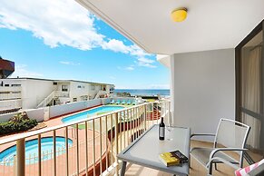 Breakers North Absolute Beachfront Apartments