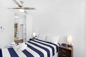 Breakers North Absolute Beachfront Apartments