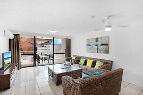 Breakers North Absolute Beachfront Apartments