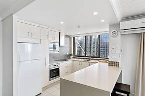 Breakers North Absolute Beachfront Apartments