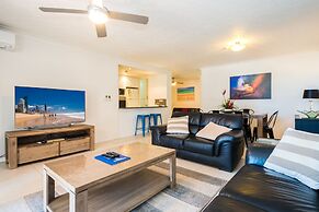 Breakers North Absolute Beachfront Apartments