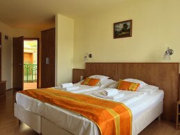 Aqua Therm Hotel