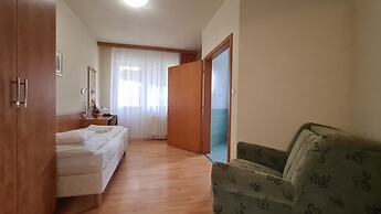 Aqua Therm Hotel