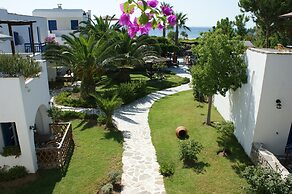 Alkyoni Beach Hotel