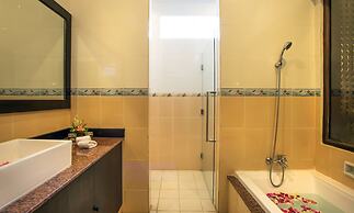 Puri Saron Baruna Beach