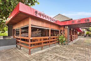 The Batu Belig Hotel & Spa