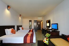 The Lokha Legian Resort & Spa