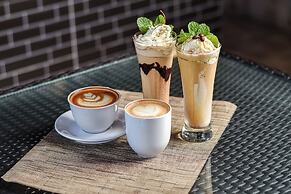 The Lokha Legian Resort & Spa