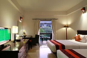 The Lokha Legian Resort & Spa
