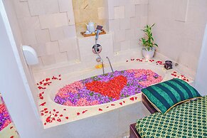 The Lokha Legian Resort & Spa