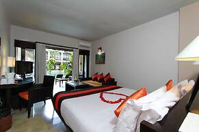 The Lokha Legian Resort & Spa