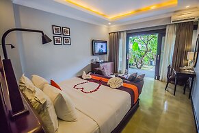 The Lokha Legian Resort & Spa