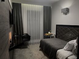 Hotel Fado