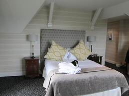 The Coed-Y-Mwstwr Hotel