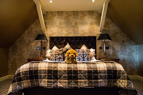 The Coed-Y-Mwstwr Hotel