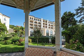 Hotel Kvarner Palace