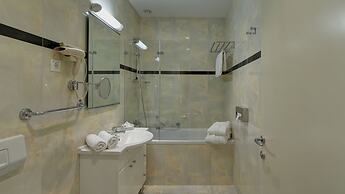 Hotel Kvarner Palace