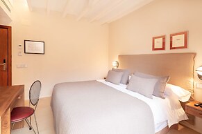 Hotel y Apartamentos DES PUIG