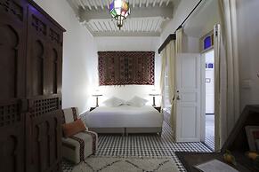 Riad  Emotion