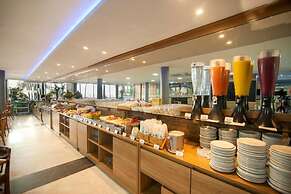 Netuanah Praia Hotel