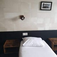 Brit Hotel St Nazaire Centre Gare