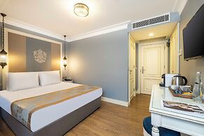 Raymond Hotel Old City