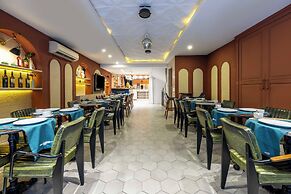 Raymond Hotel Old City