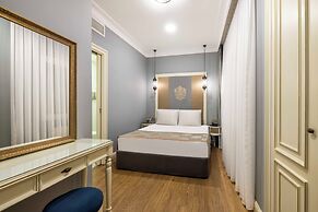 Raymond Hotel Old City