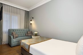 Raymond Hotel Old City
