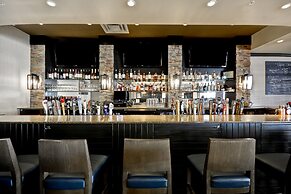 Holiday Inn Detroit Metro Airport by IHG