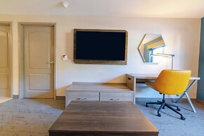 Holiday Inn Express Hotel of Neptune by IHG