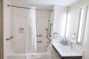 Holiday Inn Express Hotel of Neptune by IHG