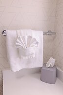 Holiday Inn Express Hotel of Neptune by IHG