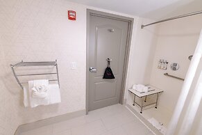 Holiday Inn Express Hotel of Neptune by IHG