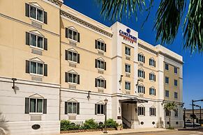 Candlewood Suites Downtown by IHG