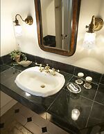 Washington House Inn