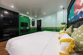 Eliana Signature Hanoi Hotel