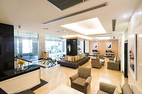 Evergreen Place Siam by UHG