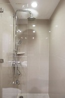 Evergreen Place Siam by UHG